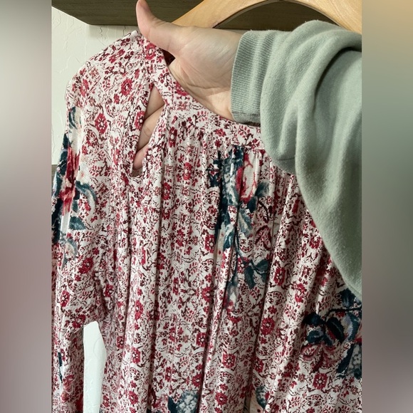Lucky Brand|Boho Cut out knit cotton/linen blend floral blouse•••Size 1x🫶🏻 - Picture 5 of 11